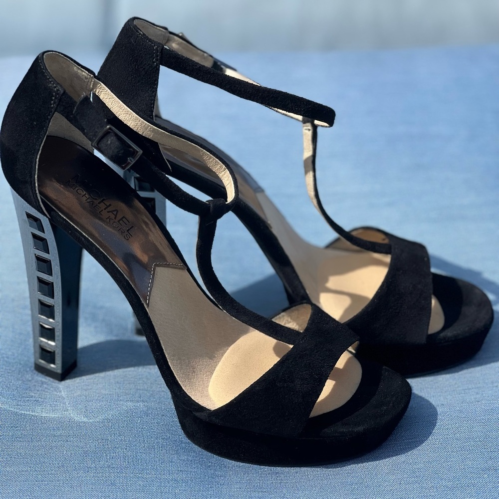 Michael Kors heels - Size 8.5